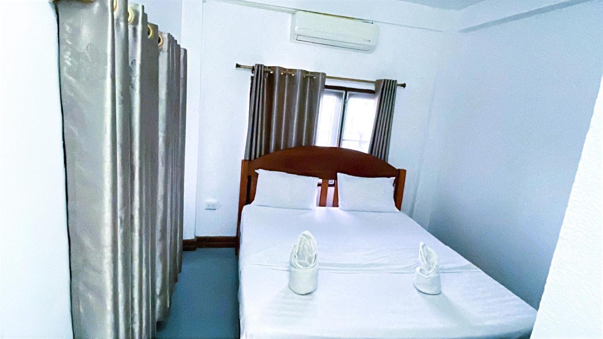 Walking Street Hotel Vang Vieng Exterior foto