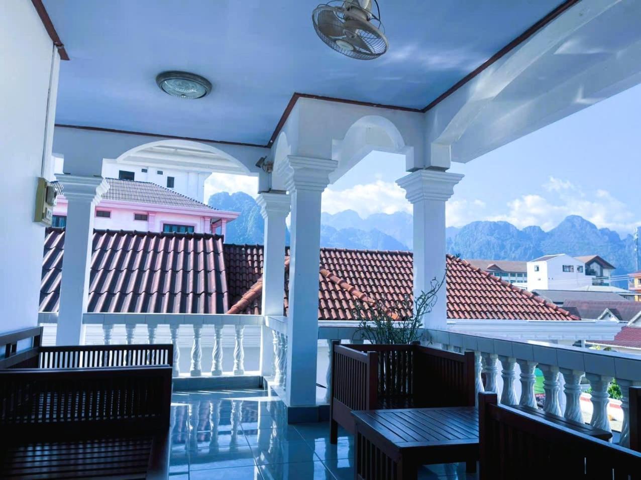 Walking Street Hotel Vang Vieng Exterior foto